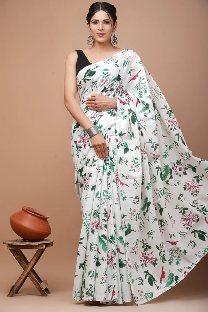 White Printed Cotton Mulmul Saree