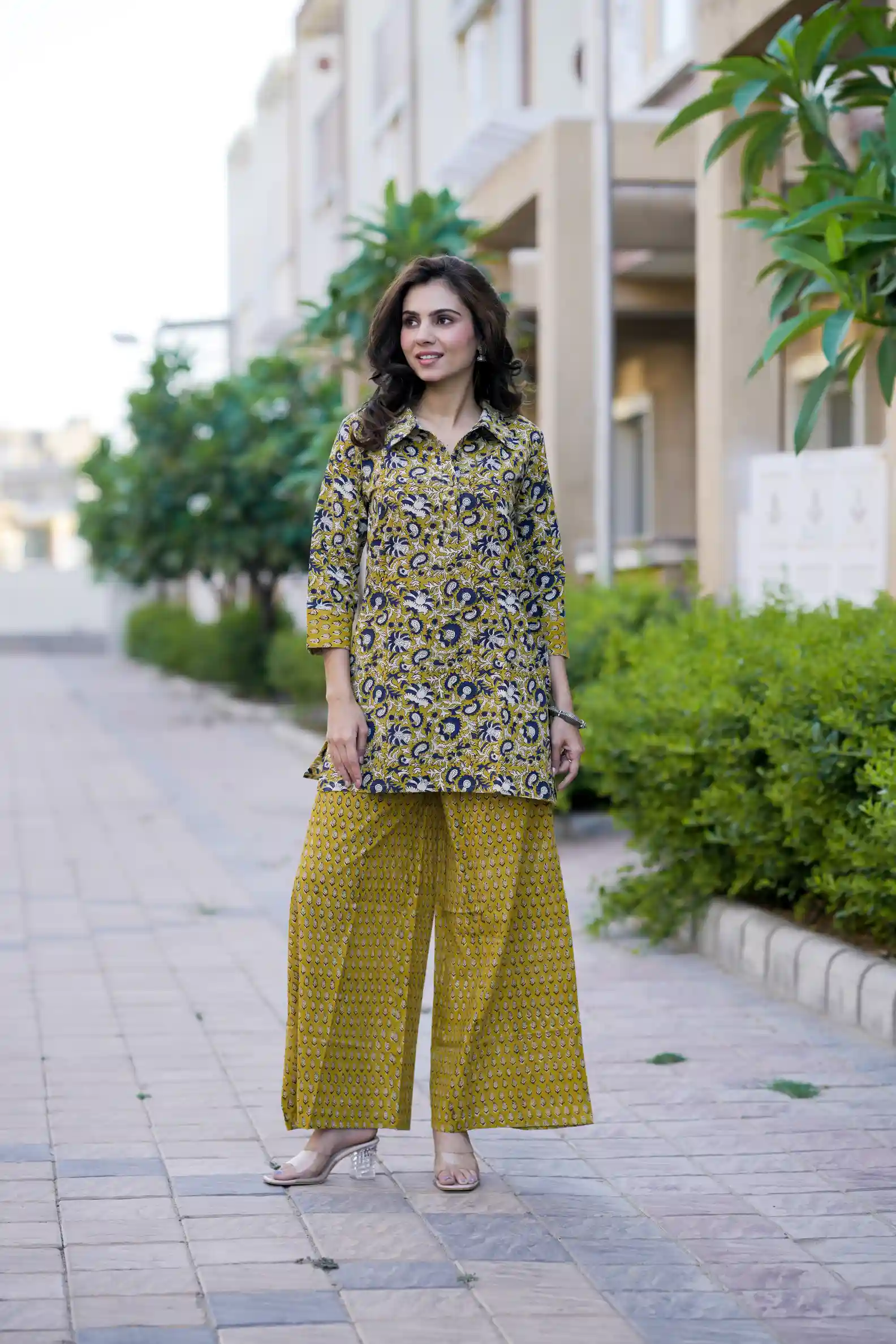 Musturd Kalamkari Print Cotton Kurti Plaazo