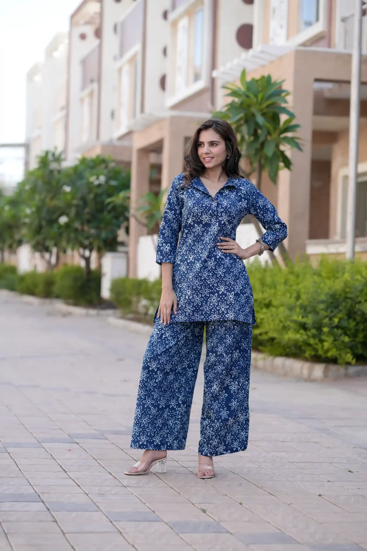 Indigo Daabu Print Cotton Kurti Plaazo - Image 3