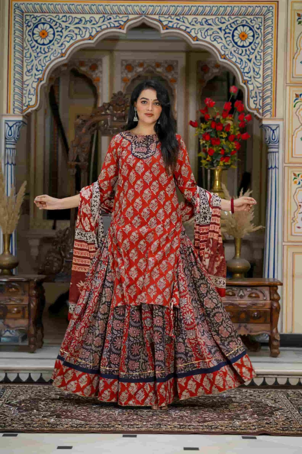 Red Hand Block Print Cotton Kurti Skirt With Dupatta - Image 3