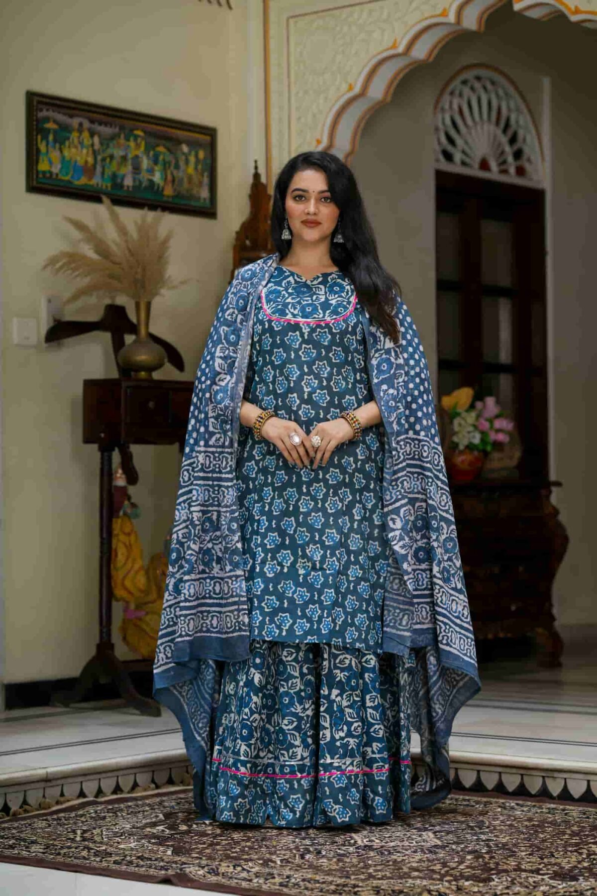 Indigo Kashish Daabu Print Cotton Kurti Skirt With Dupatta - Image 4